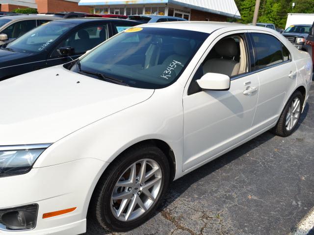 Photo of 2010 Ford Fusion
