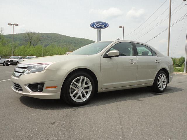 Photo of 2010 Ford Fusion