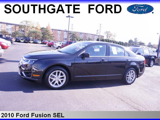 Photo of 2010 Ford Fusion