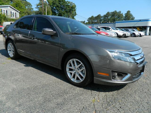 Photo of 2010 Ford Fusion