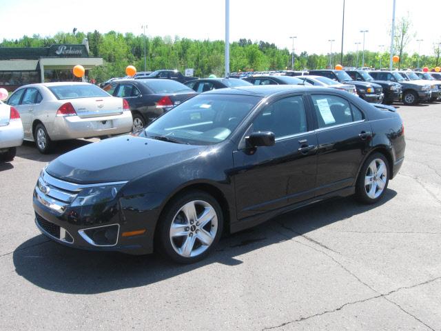 Photo of 2010 Ford Fusion