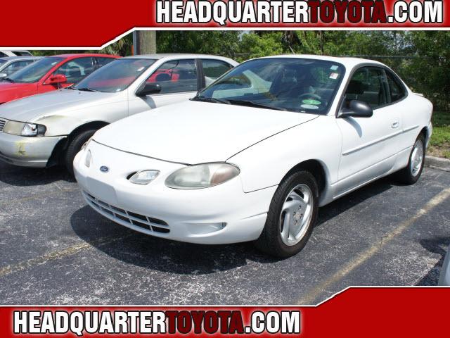 Photo of 2000 Ford Escort