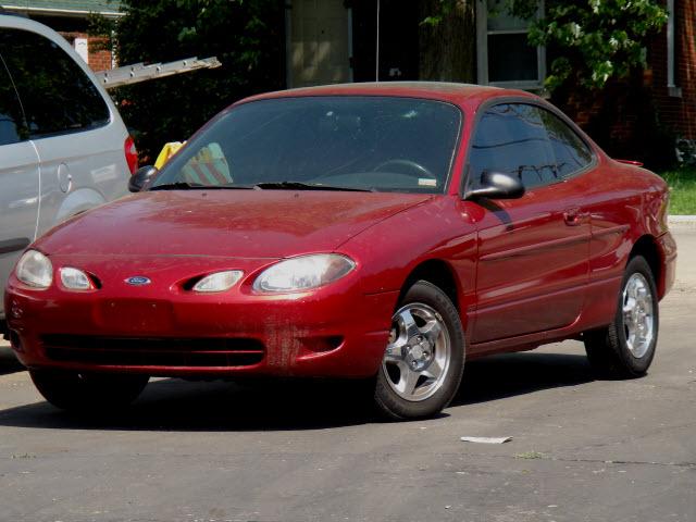 Photo of 2000 Ford Escort