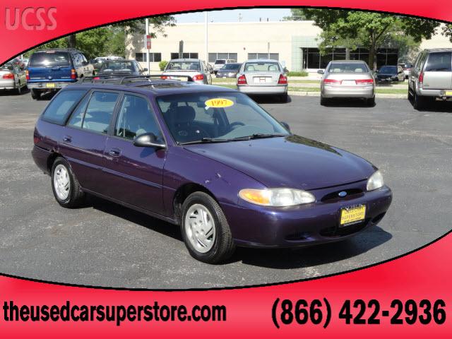 Photo of 1997 Ford Escort