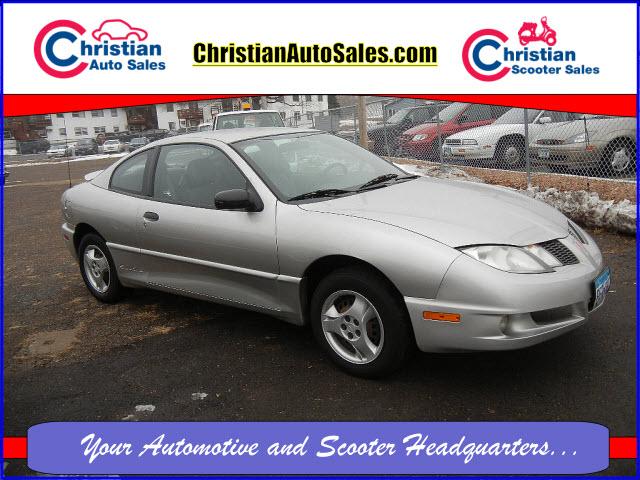 Photo of 2005 Pontiac Sunfire