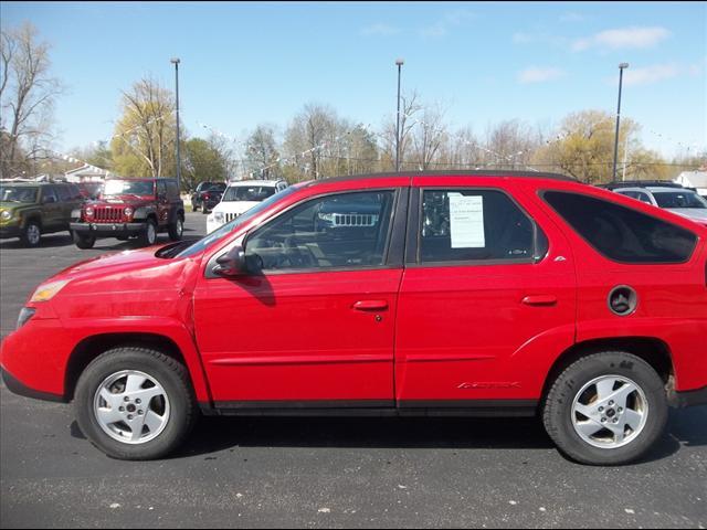 Photo of 2002 Pontiac Aztek