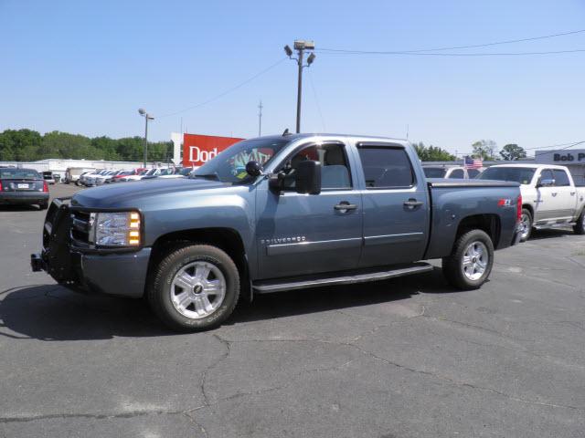 Photo of 2008 Chevrolet Silverado 1500