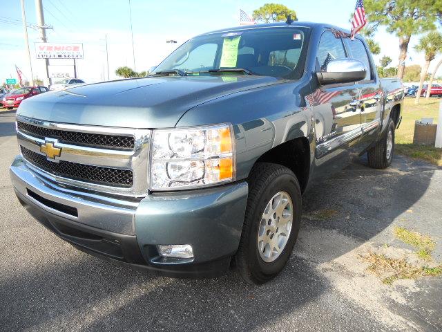 Photo of 2011 Chevrolet Silverado 1500