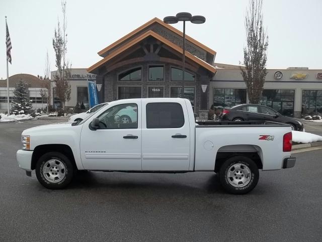 Photo of 2011 Chevrolet Silverado 1500