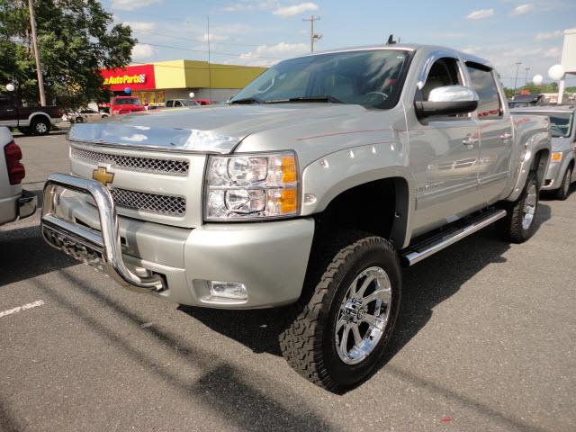 Photo of 2011 Chevrolet Silverado 1500