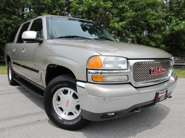 Photo of 2002 GMC Yukon XL