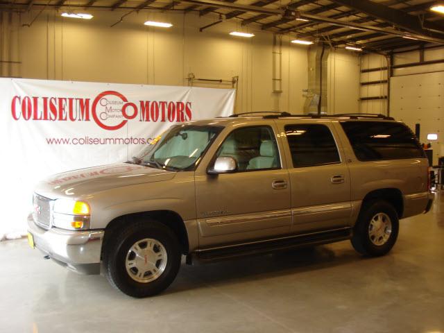 Photo of 2001 GMC Yukon XL