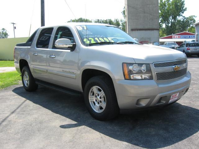 Photo of 2007 Chevrolet Avalanche