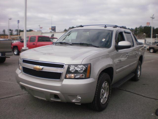 Photo of 2007 Chevrolet Avalanche