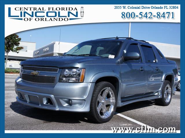 Photo of 2008 Chevrolet Avalanche