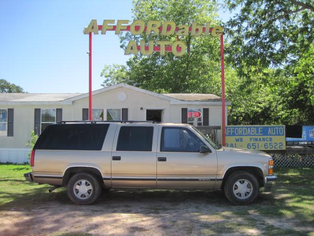 Photo of 1999 Chevrolet Suburban