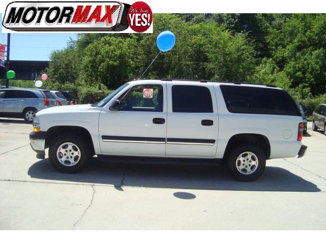 Photo of 2005 Chevrolet Suburban 1500