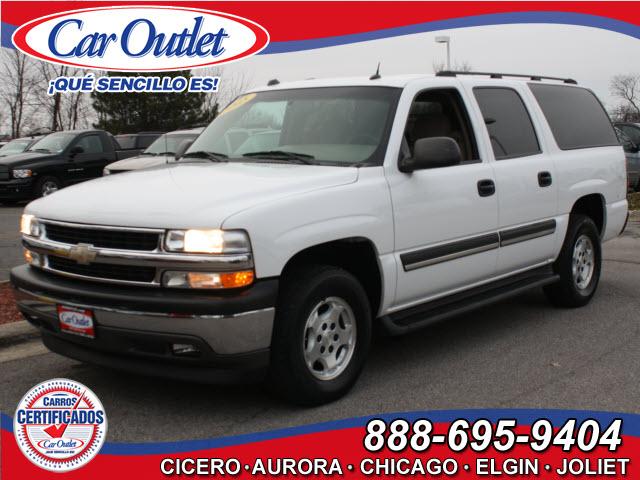 Photo of 2005 Chevrolet Suburban