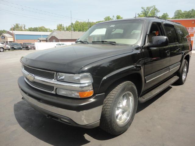 Photo of 2002 Chevrolet Suburban