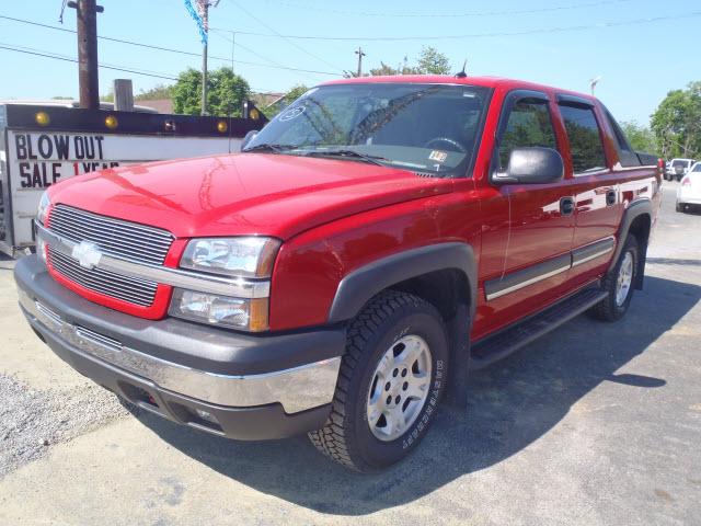 Photo of 2004 Chevrolet Avalanche