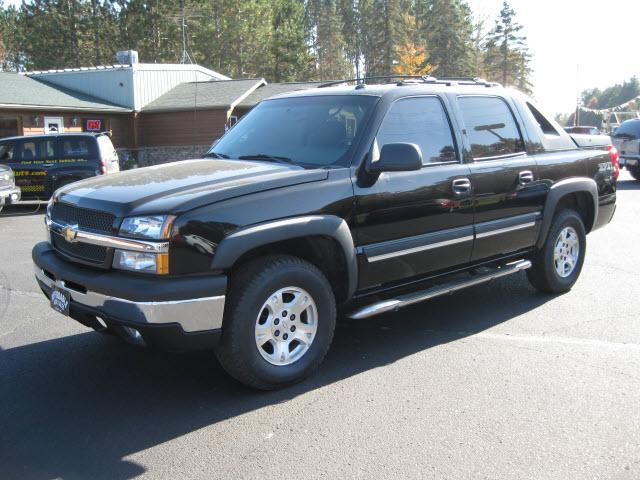 Photo of 2004 Chevrolet Avalanche