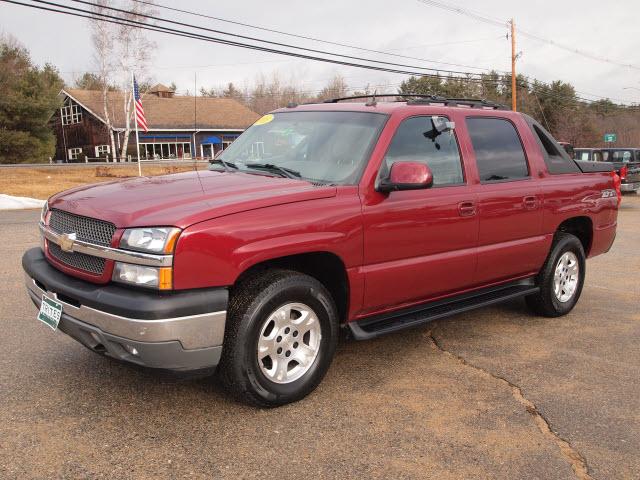 Photo of 2005 Chevrolet Avalanche