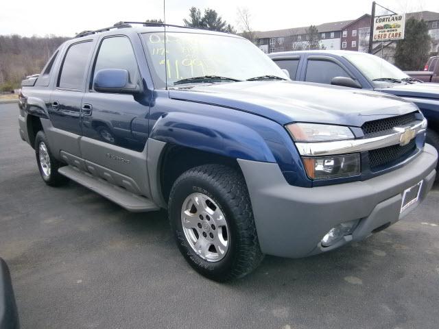 Photo of 2002 Chevrolet Avalanche