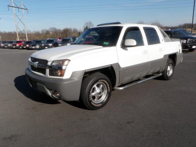 Photo of 2002 Chevrolet Avalanche