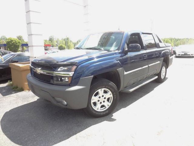 Photo of 2002 Chevrolet Avalanche