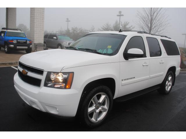 Photo of 2007 Chevrolet Suburban