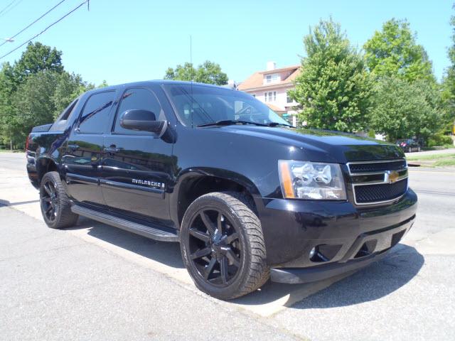 Photo of 2007 Chevrolet Avalanche
