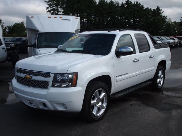 Photo of 2008 Chevrolet Avalanche