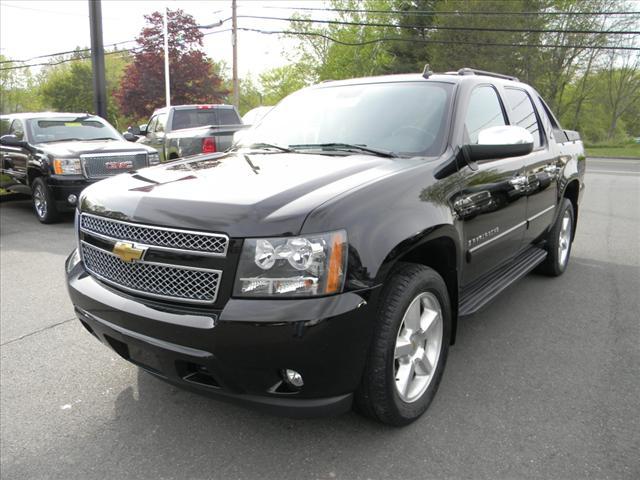 Photo of 2008 Chevrolet Avalanche