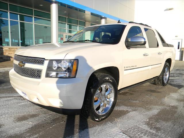 Photo of 2008 Chevrolet Avalanche