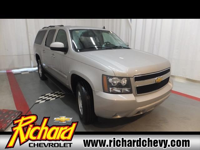 Photo of 2007 Chevrolet Suburban