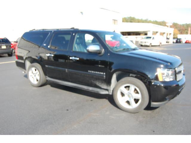 Photo of 2008 Chevrolet Suburban