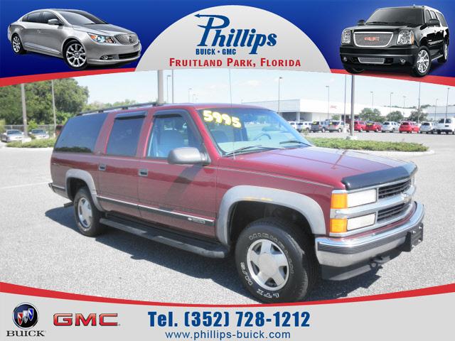 Photo of 1999 Chevrolet Suburban