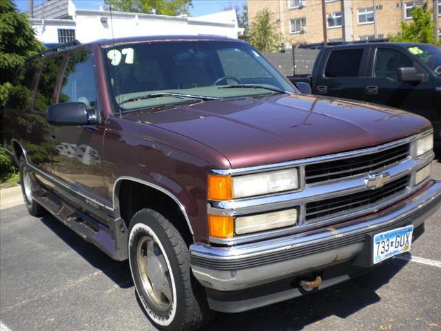 Photo of 1997 Chevrolet Suburban