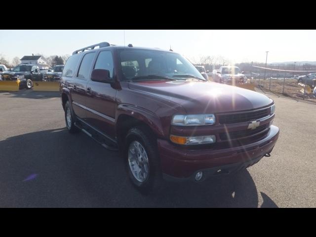 Photo of 2004 Chevrolet Suburban