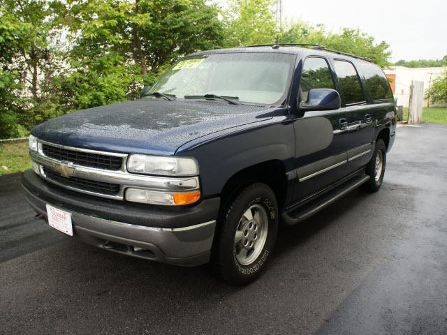 Photo of 2002 Chevrolet Suburban