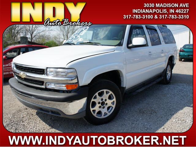 Photo of 2005 Chevrolet Suburban