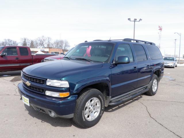 Photo of 2005 Chevrolet Suburban