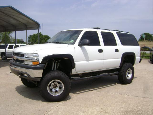 Photo of 2006 Chevrolet Suburban