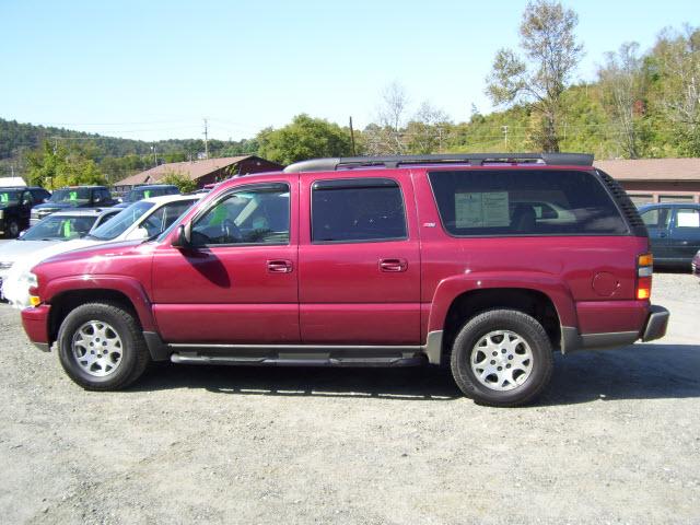 Photo of 2005 Chevrolet Suburban 1500