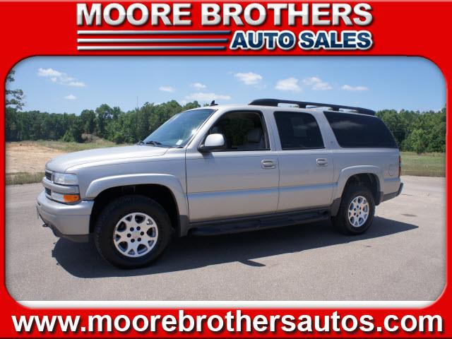 Photo of 2006 Chevrolet Suburban
