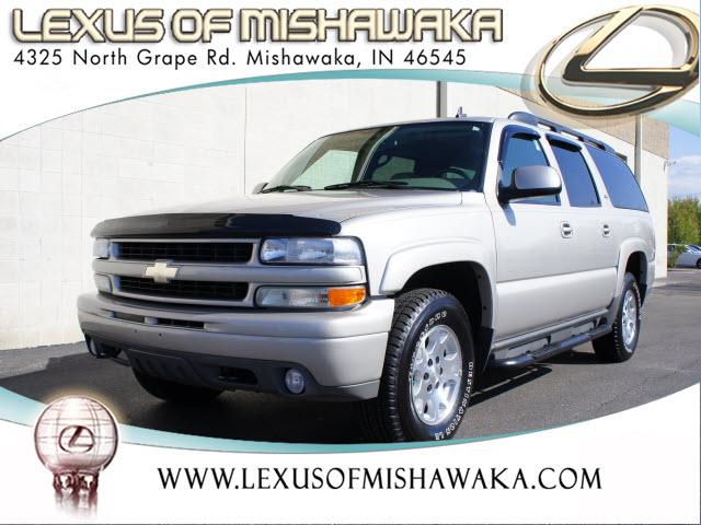 Photo of 2006 Chevrolet Suburban