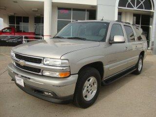 Photo of 2005 Chevrolet Suburban