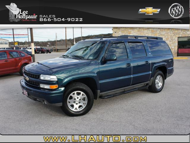 Photo of 2005 Chevrolet Suburban