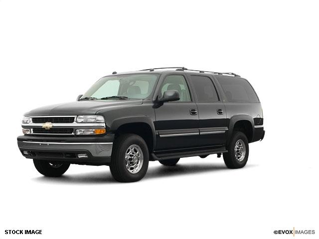 Photo of 2005 Chevrolet Suburban