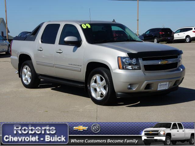 Photo of 2009 Chevrolet Avalanche